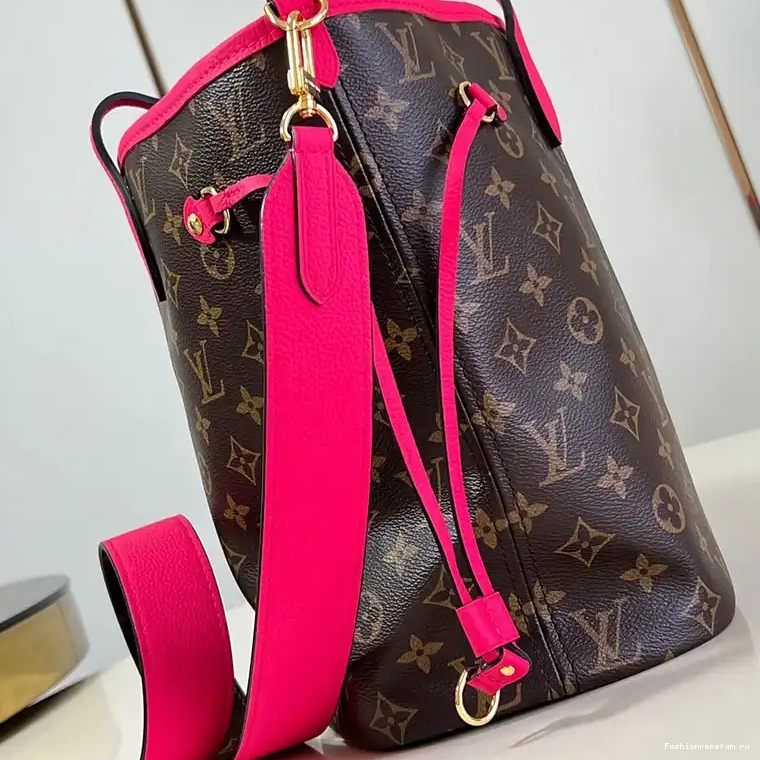 Fashionrepsfam ru LV Bags 2410YA0157 0622